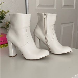 A New Day White heeled boot